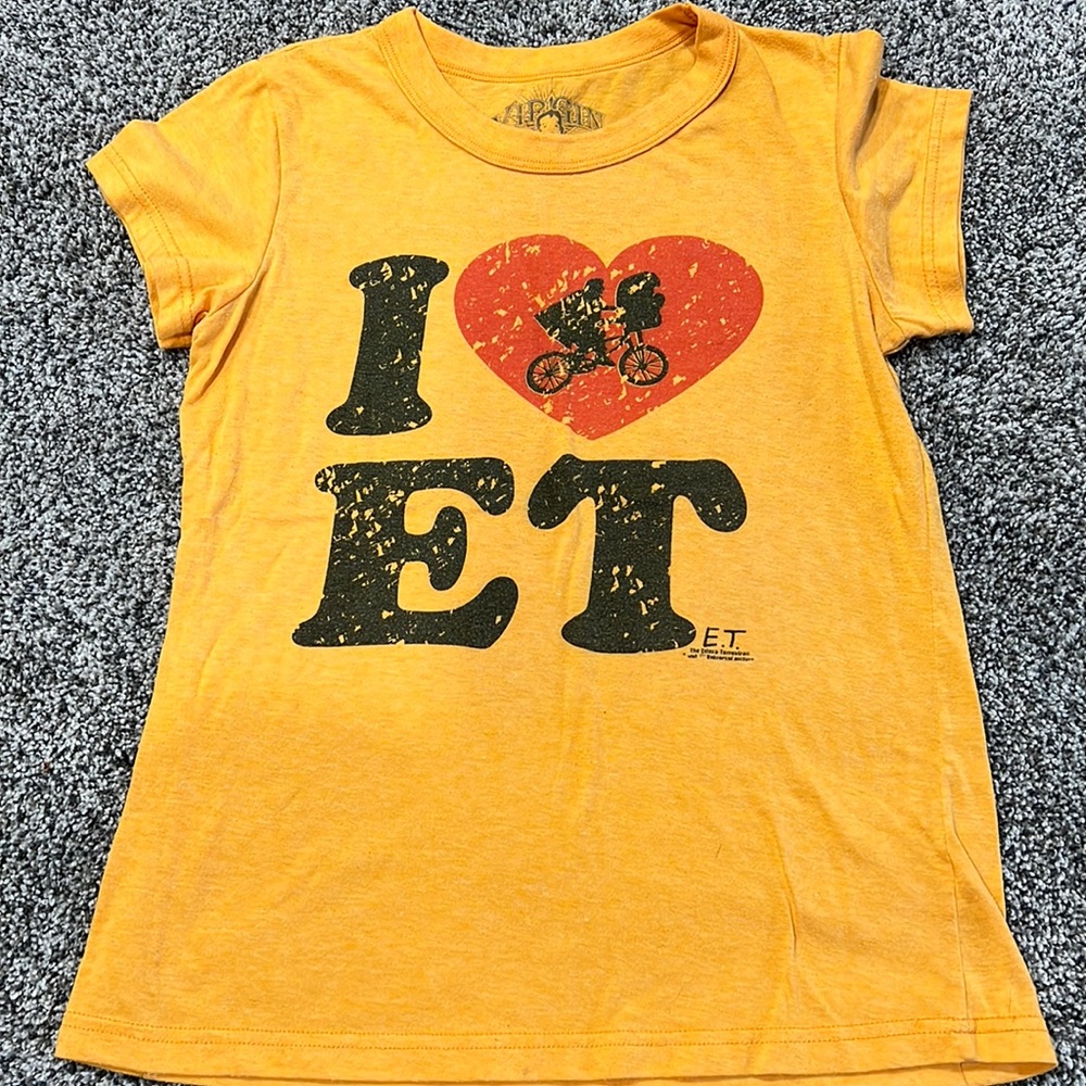 ET tshirt